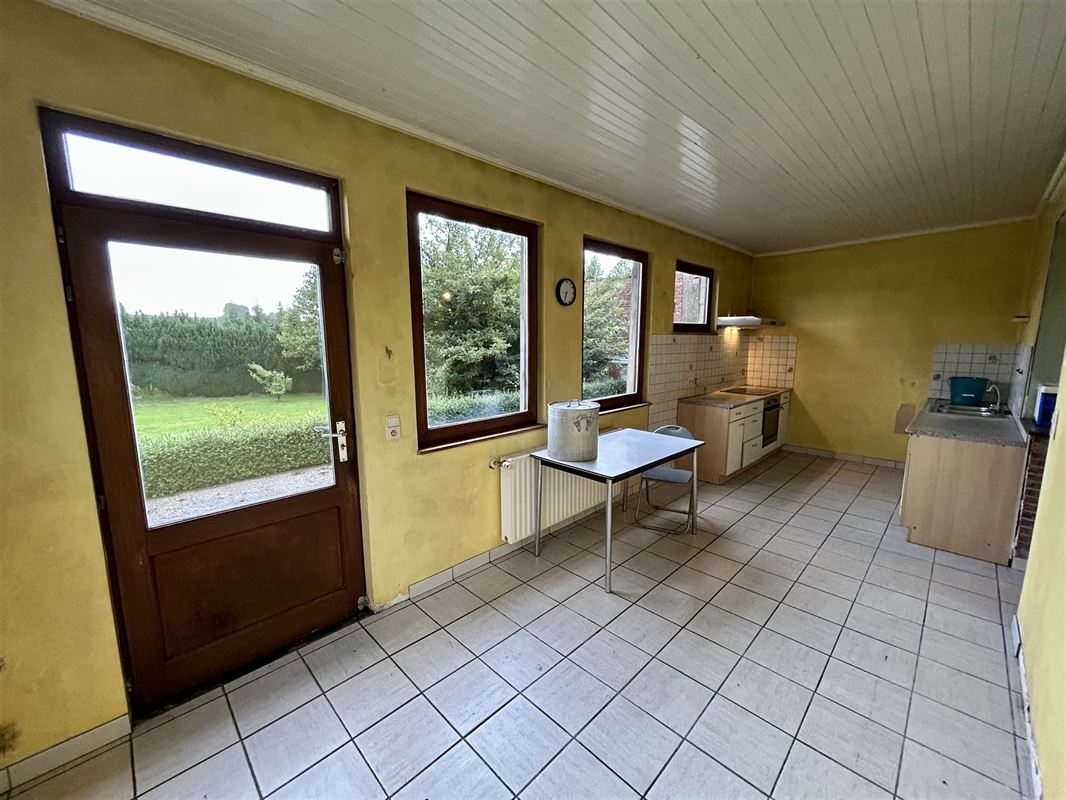 Maison 3 ch. ou + avec bel espace atelier sur 10a 40ca