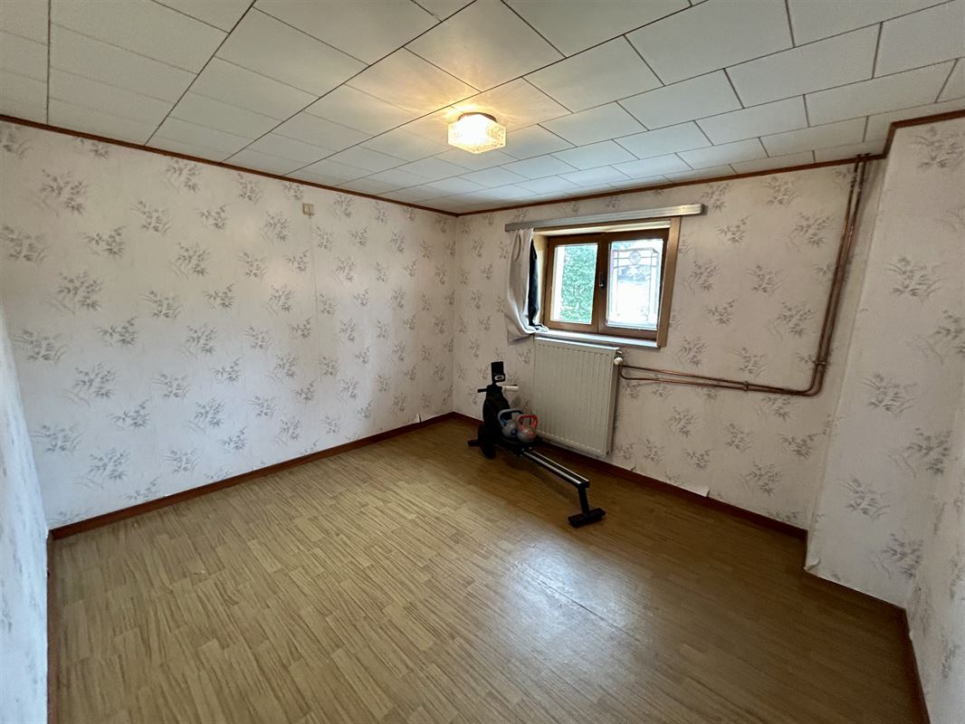 3 slaapkamer woning op 14a 10ca gelegen aan het einde van de woonwijk