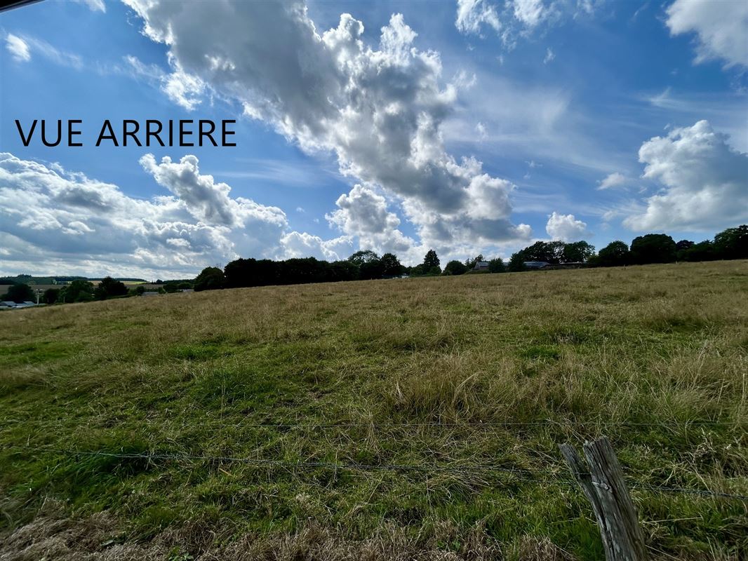 Fermette 3 ch. ou + avec appartement 3 ch., 15a 63ca