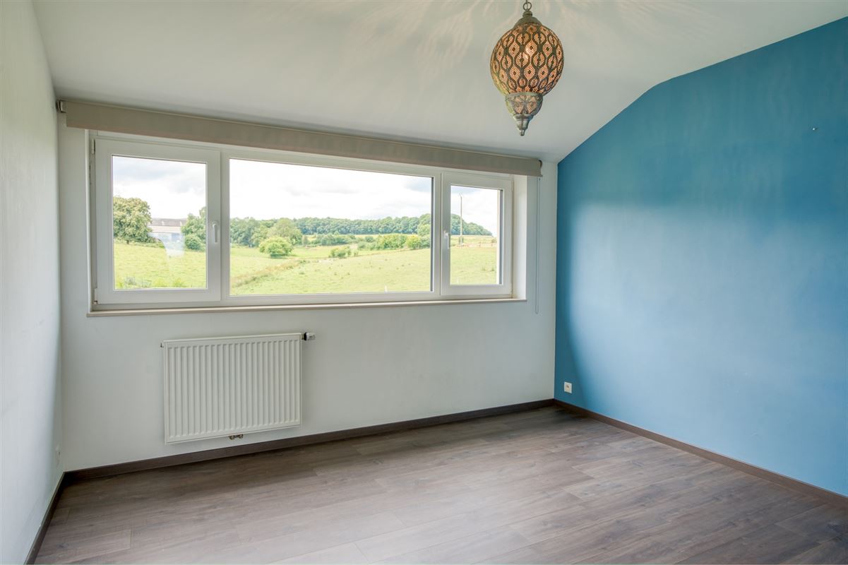 Très belle villa, 4 à 5 ch., 10a 65ca