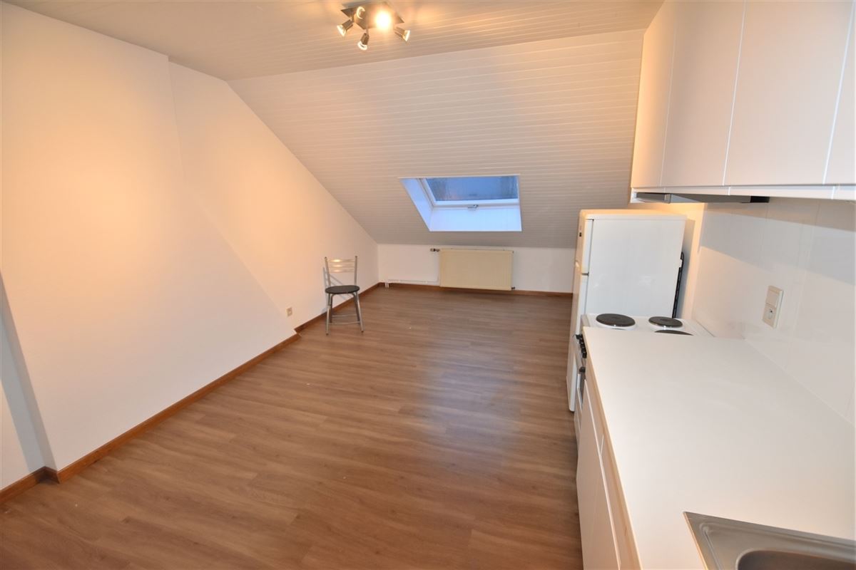 Studio situé en plein centre de Bastogne !