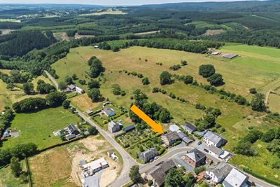 Fermette rénovée sur +- 36a ou + (poss. 5ha 40a)