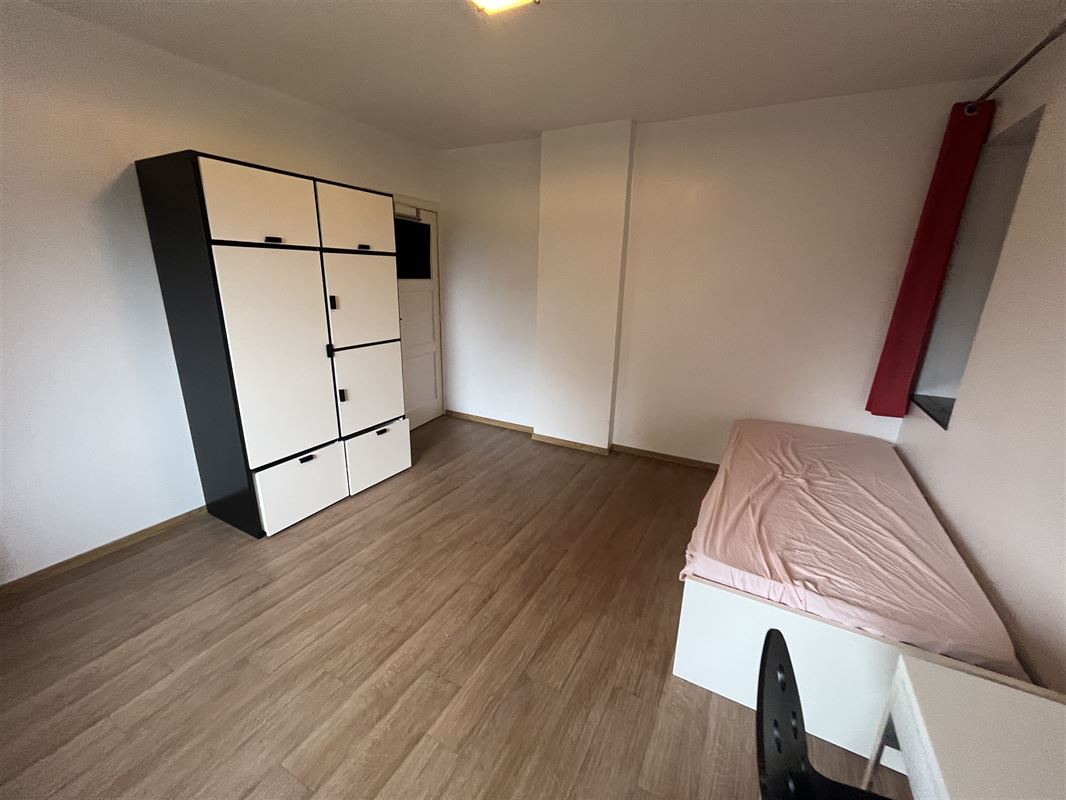 COLOCATION / KOT