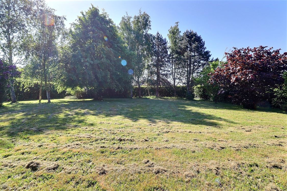 Villa/maison/ferme à PROFONDEVILLE (5 chambres)