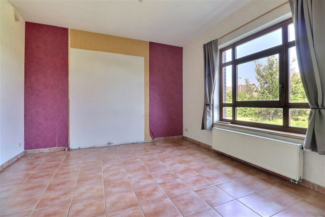 Villa/maison/ferme à PROFONDEVILLE (5 chambres)