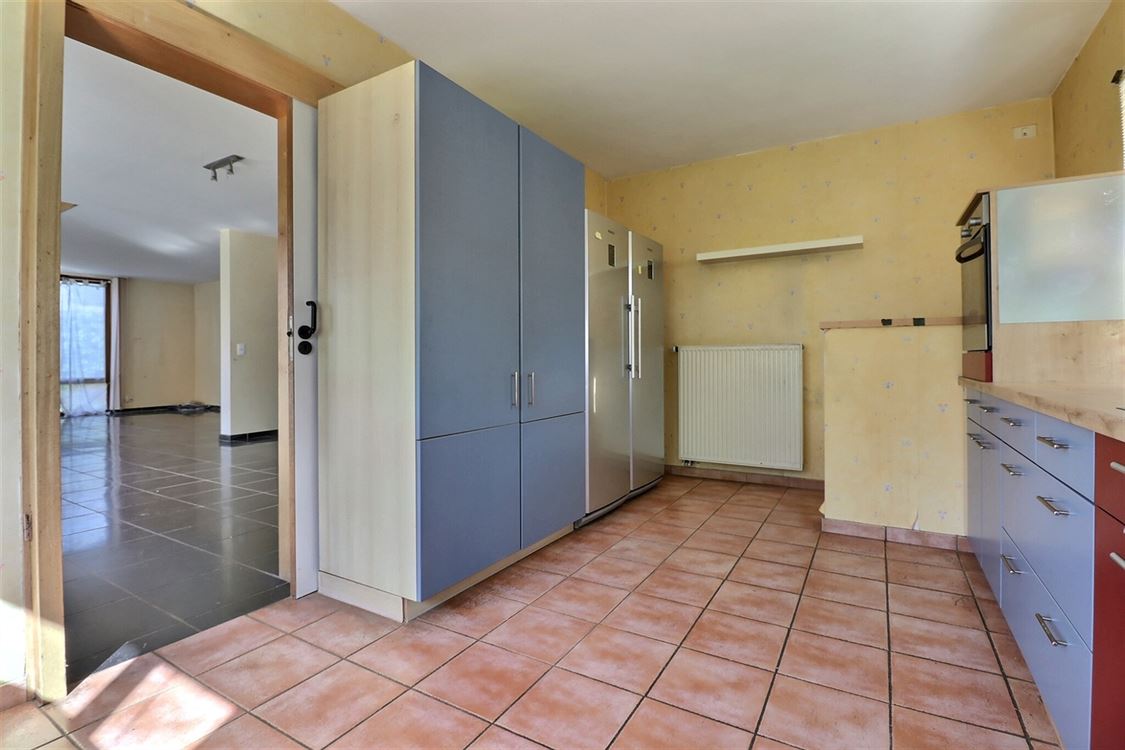 Villa/maison/ferme à PROFONDEVILLE (5 chambres)