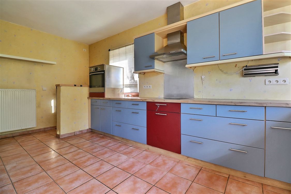 Villa/maison/ferme à PROFONDEVILLE (5 chambres)