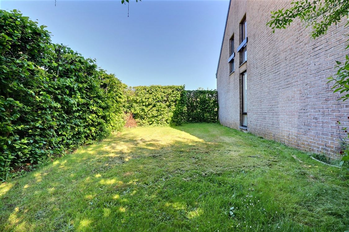 Villa/maison/ferme à PROFONDEVILLE (5 chambres)