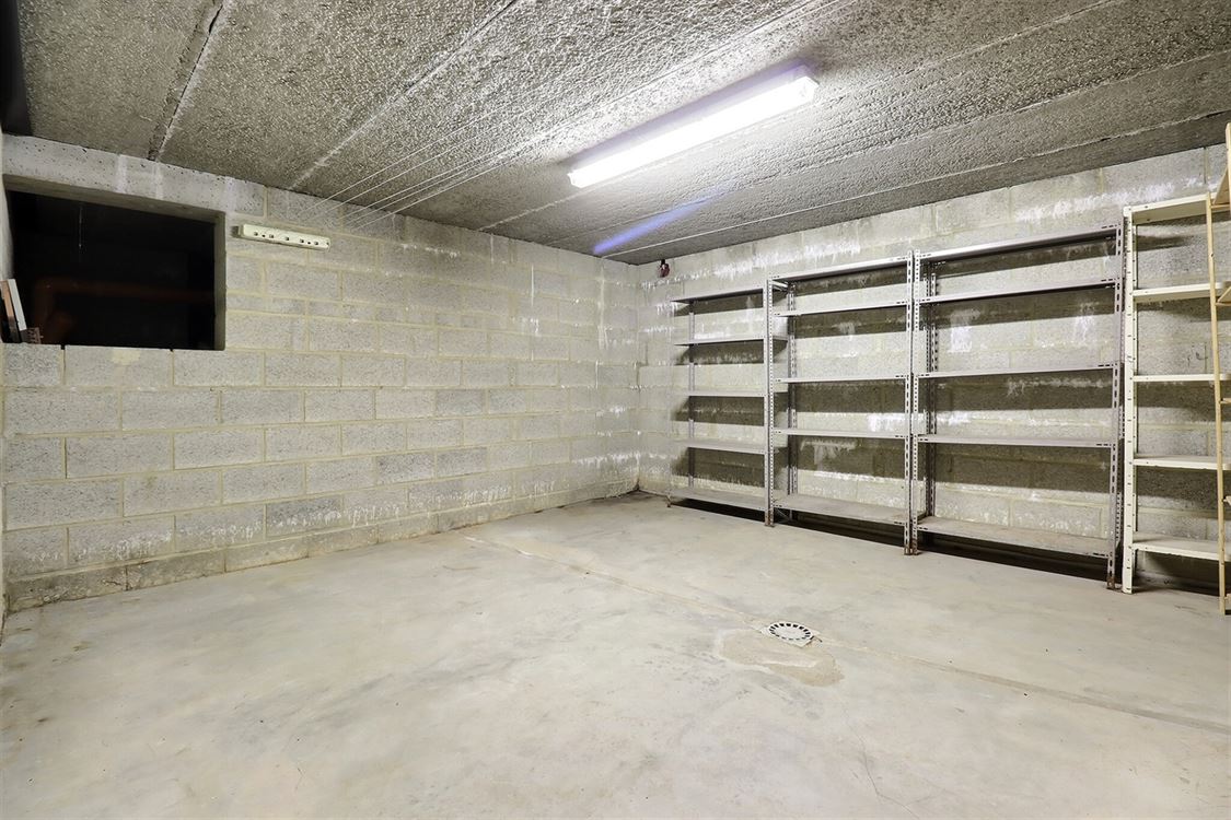 Villa/maison/ferme à PROFONDEVILLE (5 chambres)