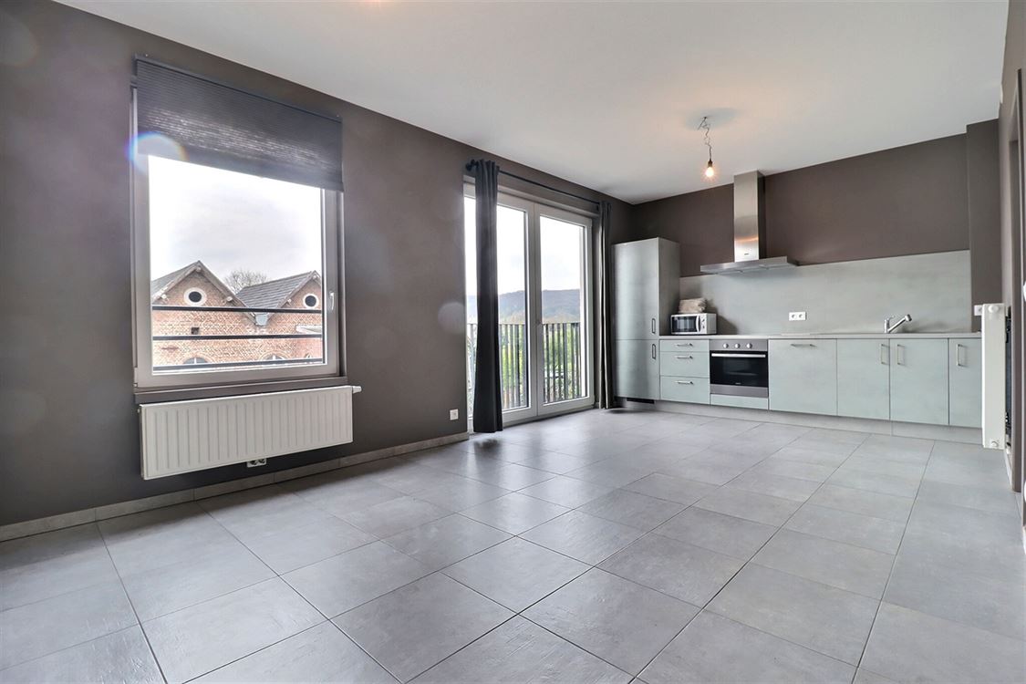 Appartement à JAMBES (1 chambre)
