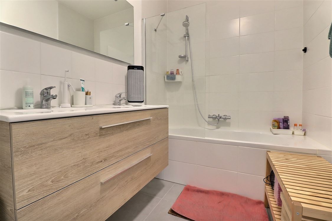 Appartement à JAMBES (2 chambres)