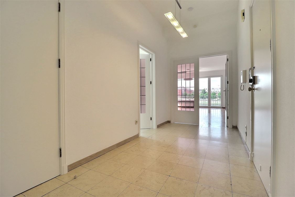 Appartement à JAMBES (2 chambres)