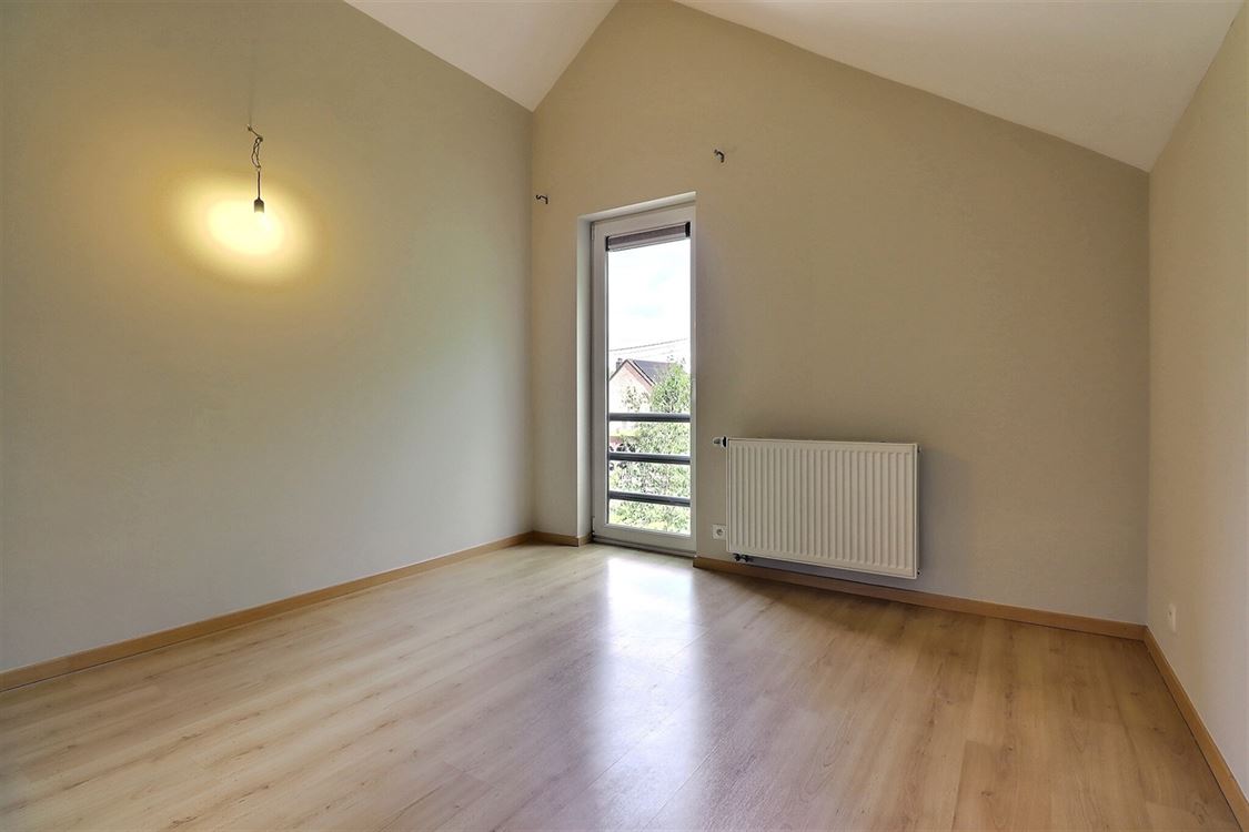 Villa/maison/ferme à GESVES (2 chambres)