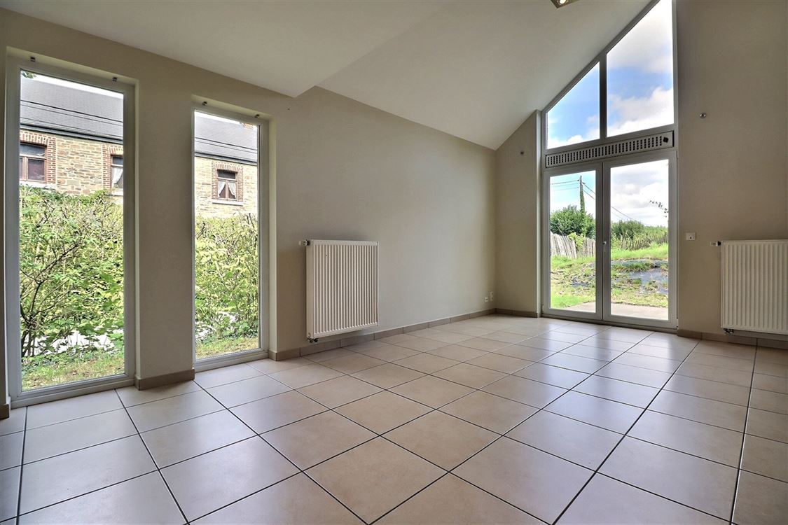 Villa/maison/ferme à GESVES (2 chambres)