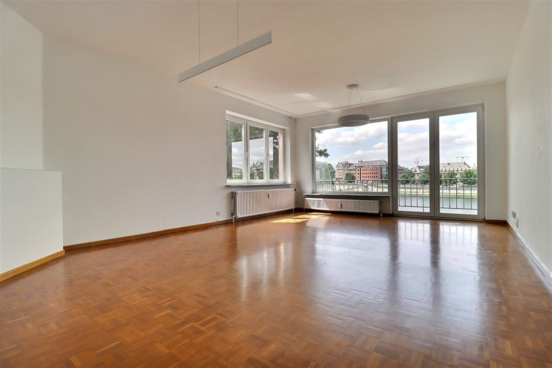 Appartement à JAMBES (2 chambres)