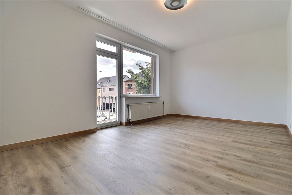 Appartement à JAMBES (2 chambres)