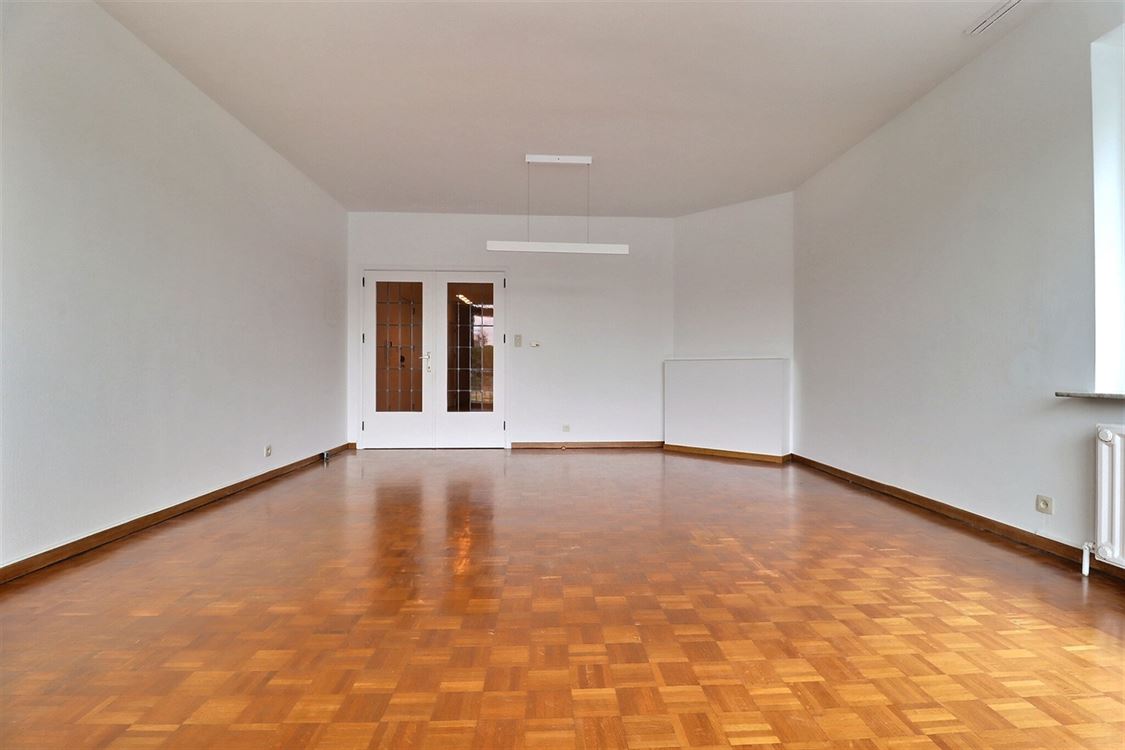 Appartement à JAMBES (2 chambres)