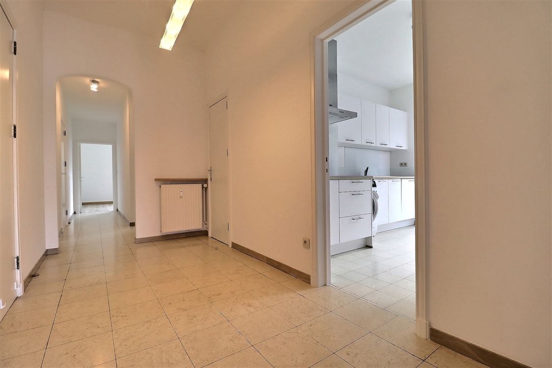 Appartement à JAMBES (2 chambres)