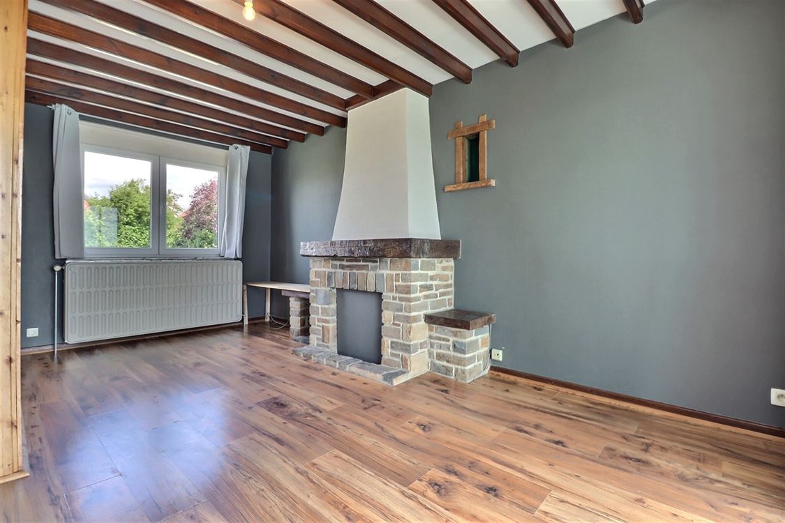 Villa/maison/ferme à BIOUL (4 chambres)