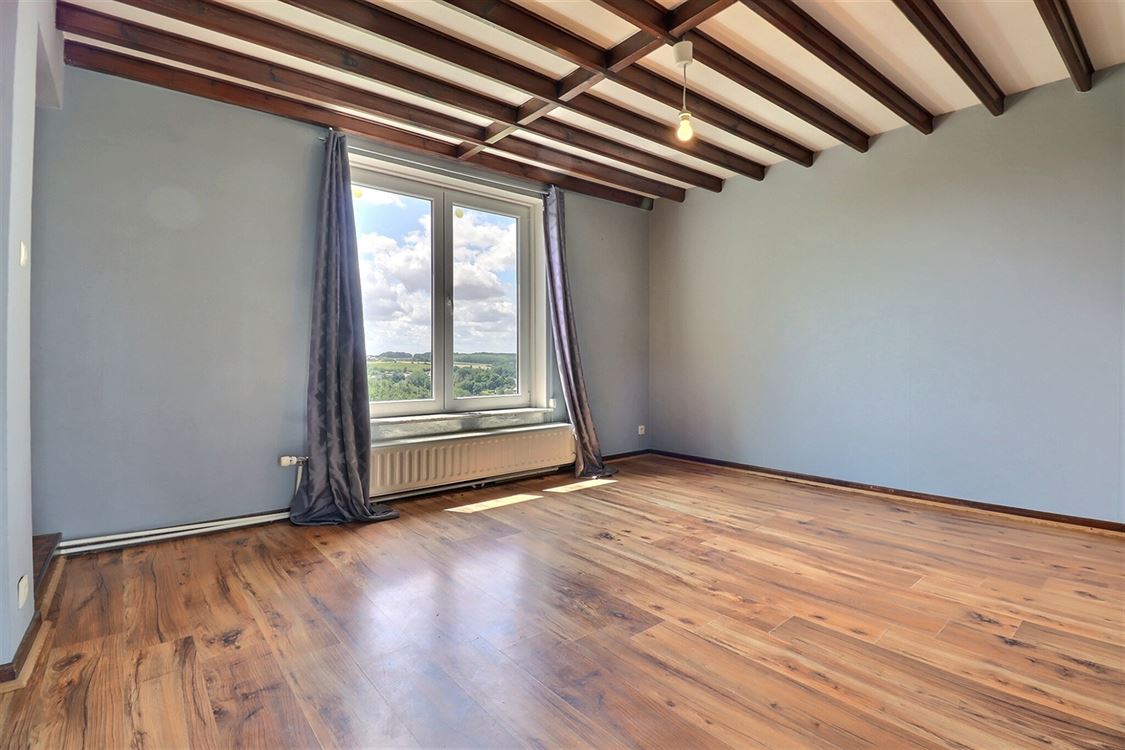 Villa/maison/ferme à BIOUL (4 chambres)