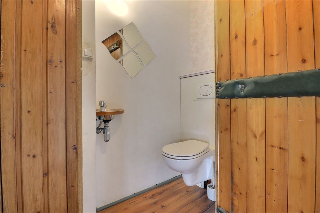 Villa/maison/ferme à BIOUL (4 chambres)
