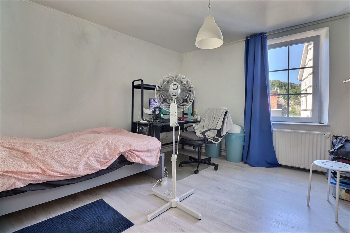 Villa/maison/ferme à PROFONDEVILLE (4 chambres)