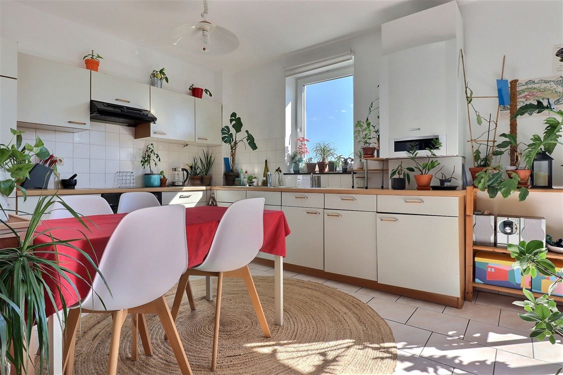 Appartement à JAMBES (2 chambres)