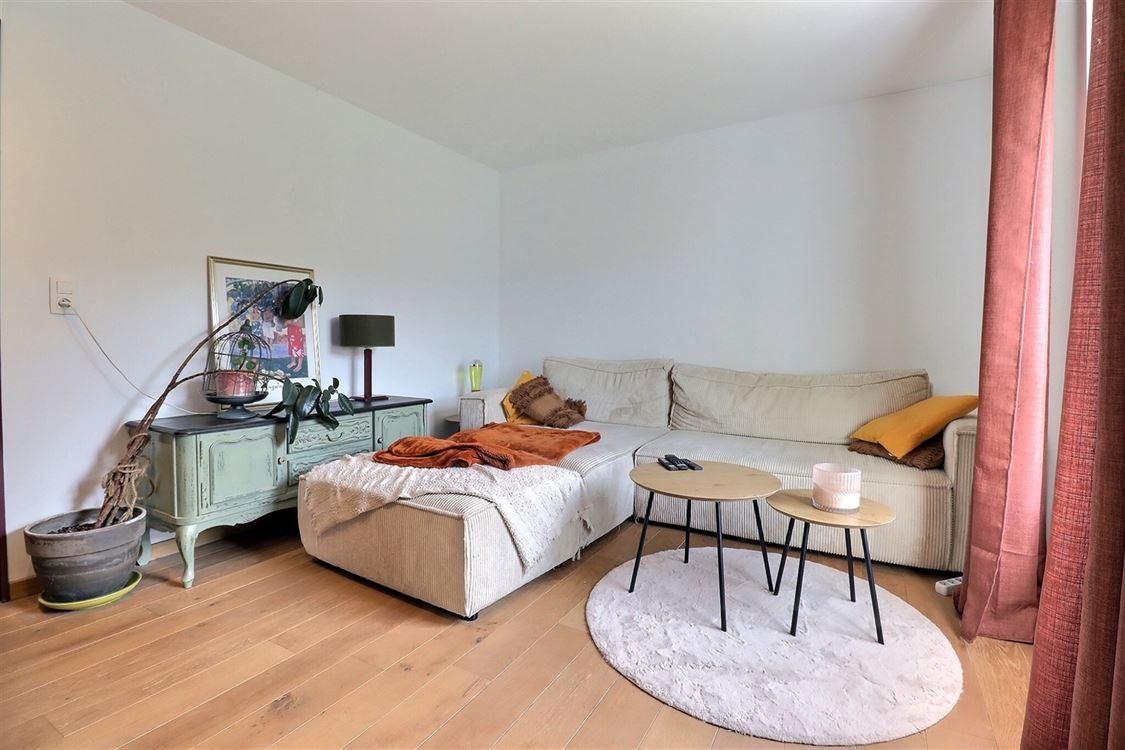 Villa/maison/ferme à MONT (3 chambres)