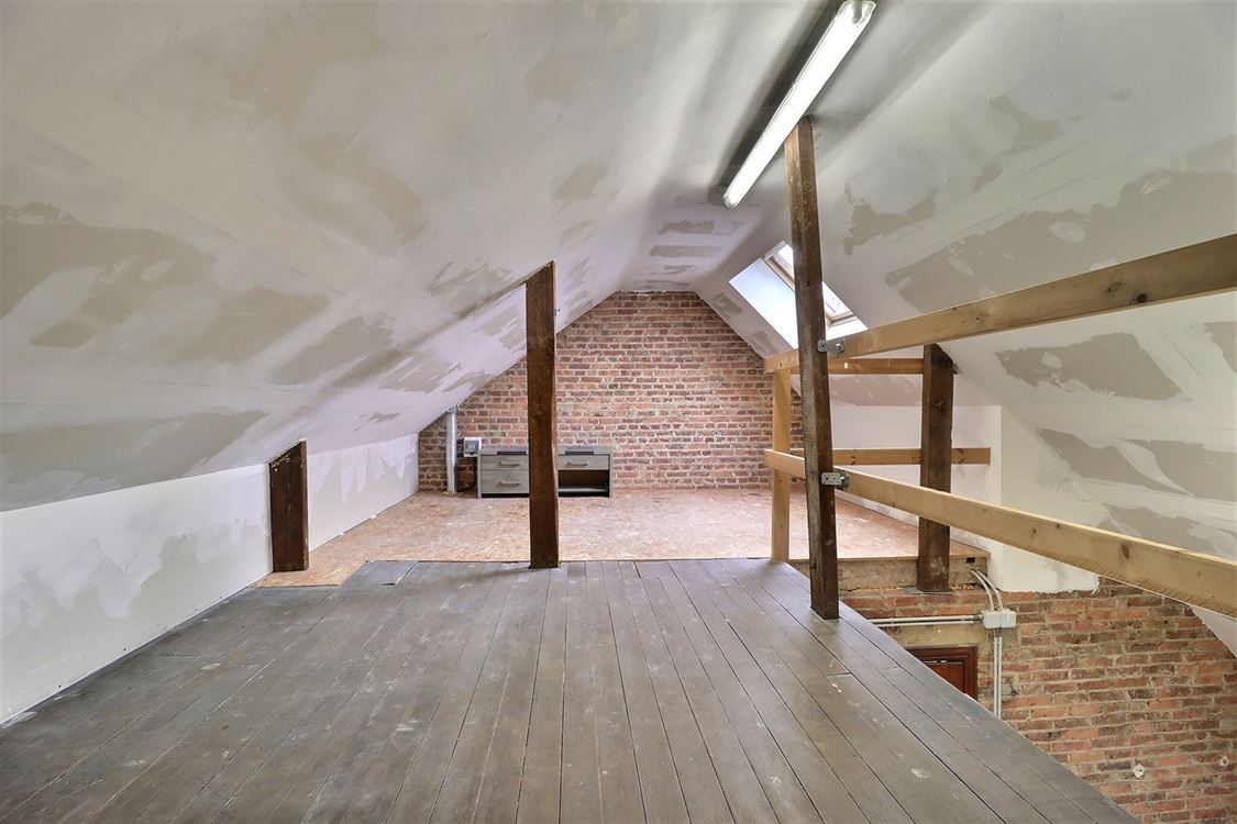 Villa/maison/ferme à NAMUR (4 chambres)