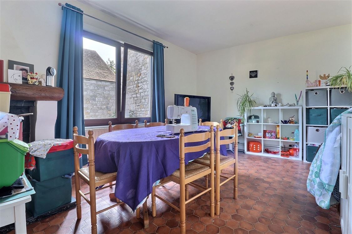 Villa/maison/ferme à PROFONDEVILLE (4 chambres)