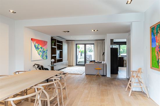 Stijlvolle woning met 4slk 2dk en ruim terras + tuin