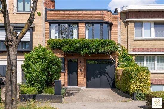 Fraai gerenoveerde woning op topligging